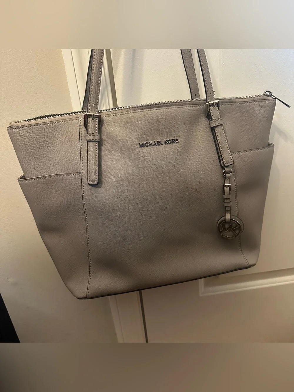 Michael Kors Gray Jet Set Tote with MK Wallet Set